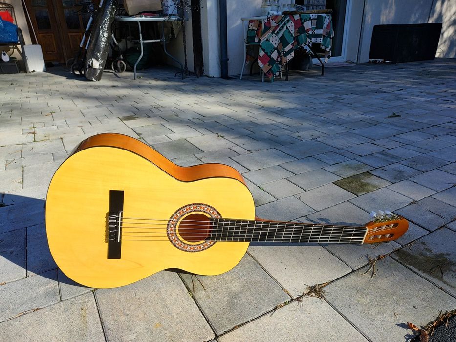 NOWA Amira CG200 gitara klasyczna Przepiękne brzmienie Polecam !!