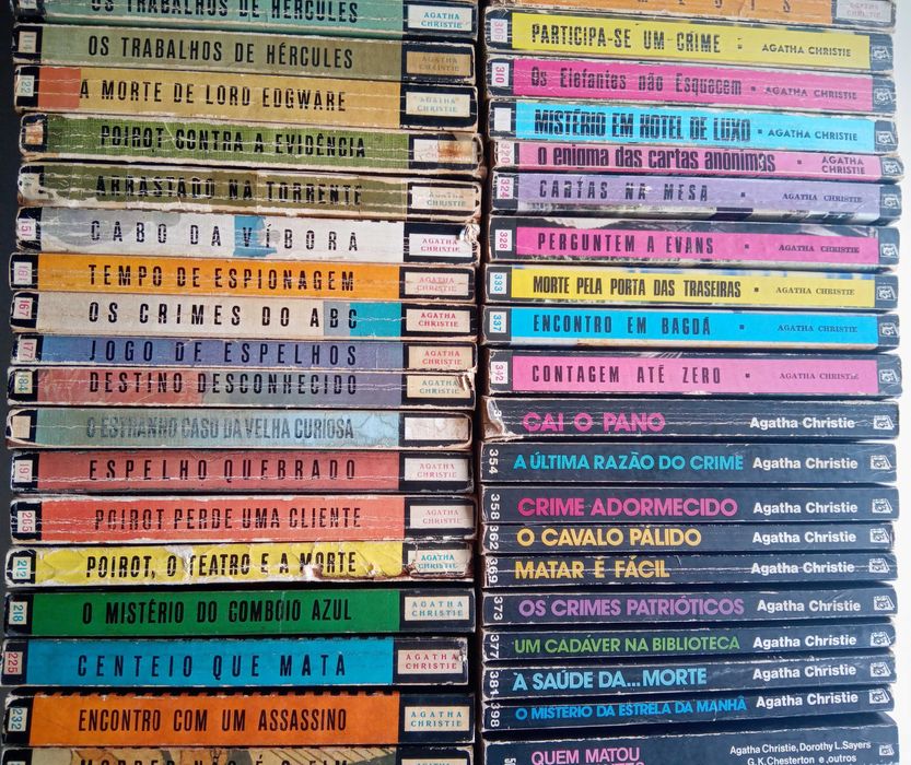 Agatha Christie	- - - - -		Colecção Completa	- - - - -	71 Livros