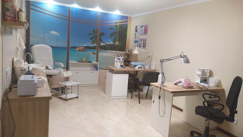 Манікюр, педикюр, нарощування, викладний френч, Бориспіль