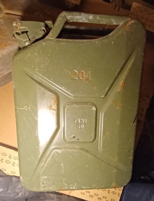 Kanister blaszany 20 litrów