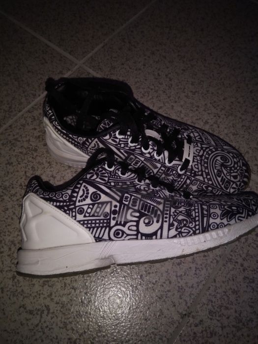 Ténis Adidas Flux