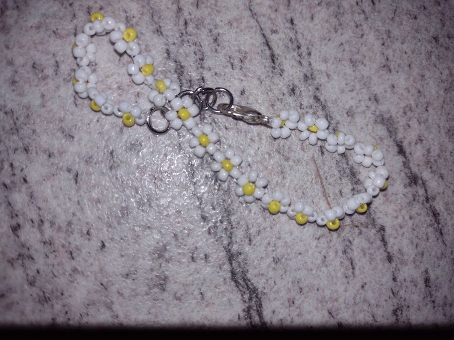 Прикраси з бісеру