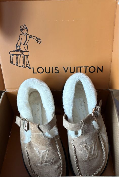 Зимове взуття Louis Vuitton 37 р ( натуральне хутро)