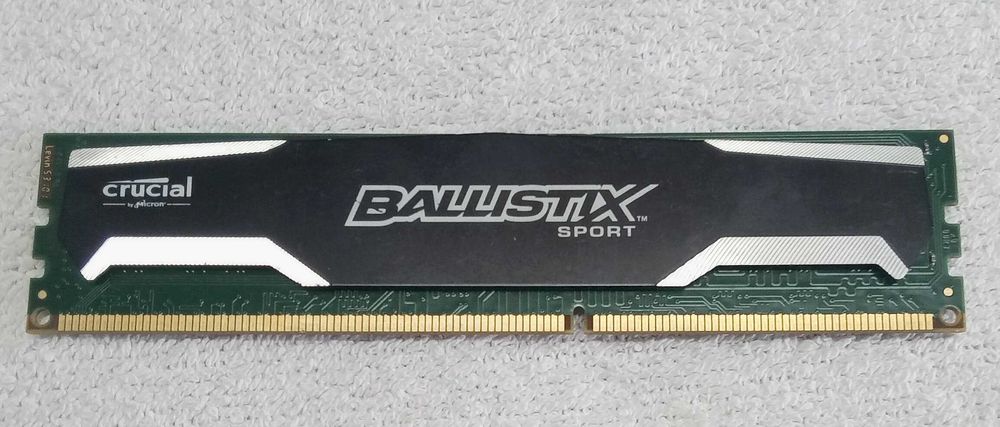 4GB DDR3 Ballistix Sport64752099758210120