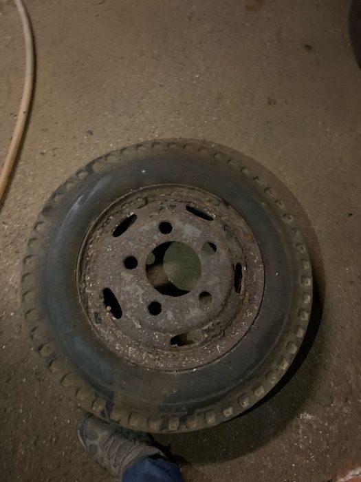 Jantes de ferro Toyota Dyna ou Mitsubishi Canter