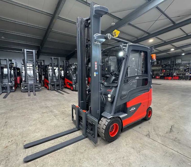 Empilhador Elétrico LINDE 3T
