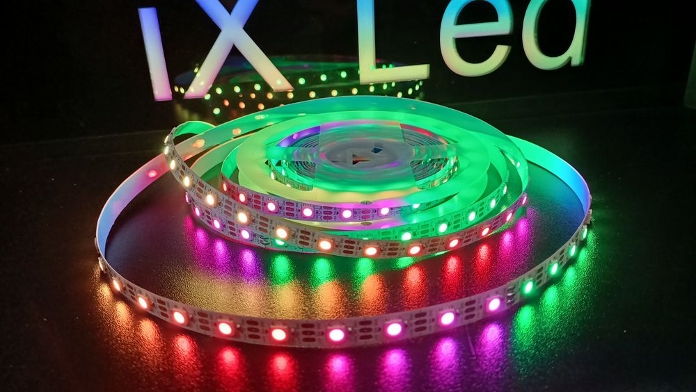Taśma PREMIUM  led adresowalna ws2812b rgbic iXLed