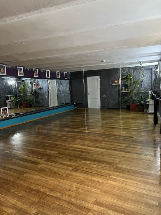 Продаж приміщення