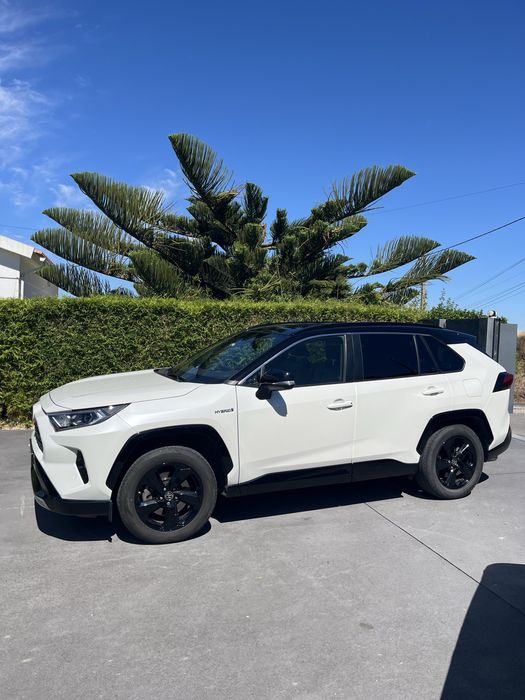 Toyota RAV4 2.5 HDF Sequare Colleection