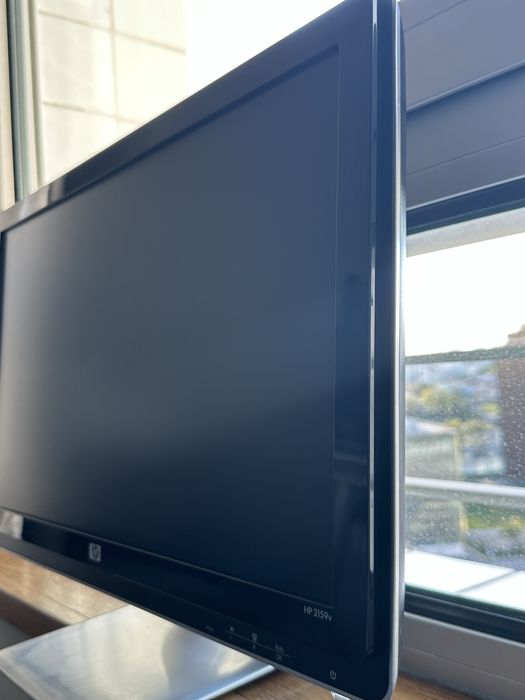 Monitor HP 21.5’ 2159v