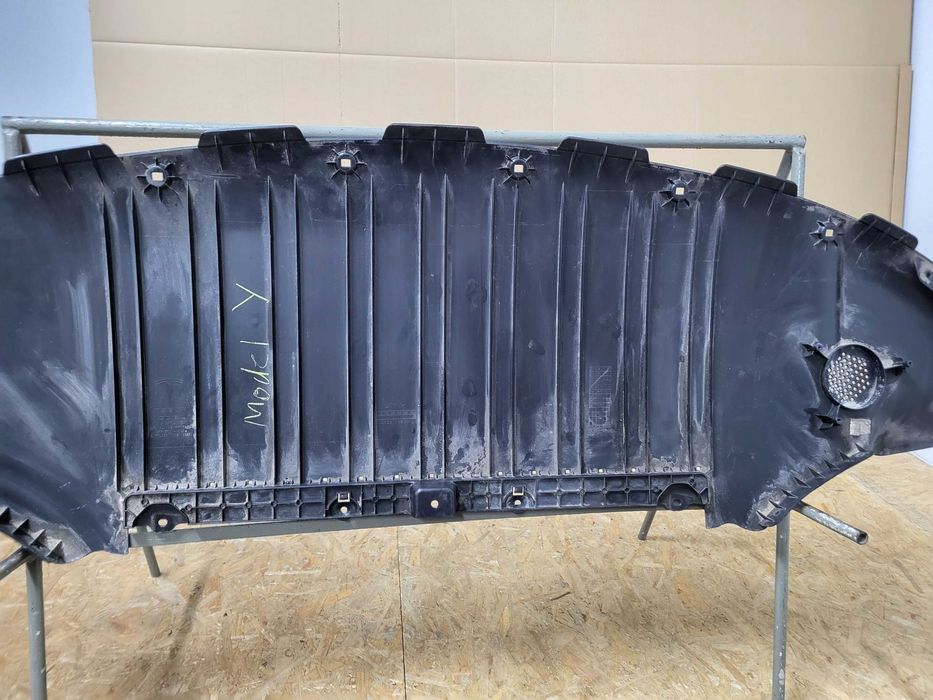 Tesla Model Y - захист бампера, захист двигуна рест дорест