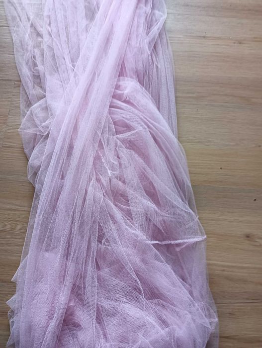 Tule cor de rosa para cama