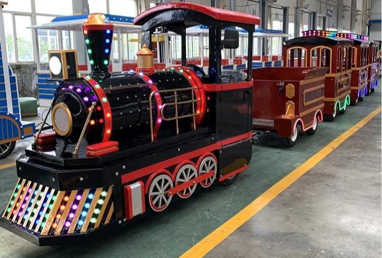 KARUZELE POCIĄG kolejka NAMIOTY PARASOLE wynajem imprezy eventy plener