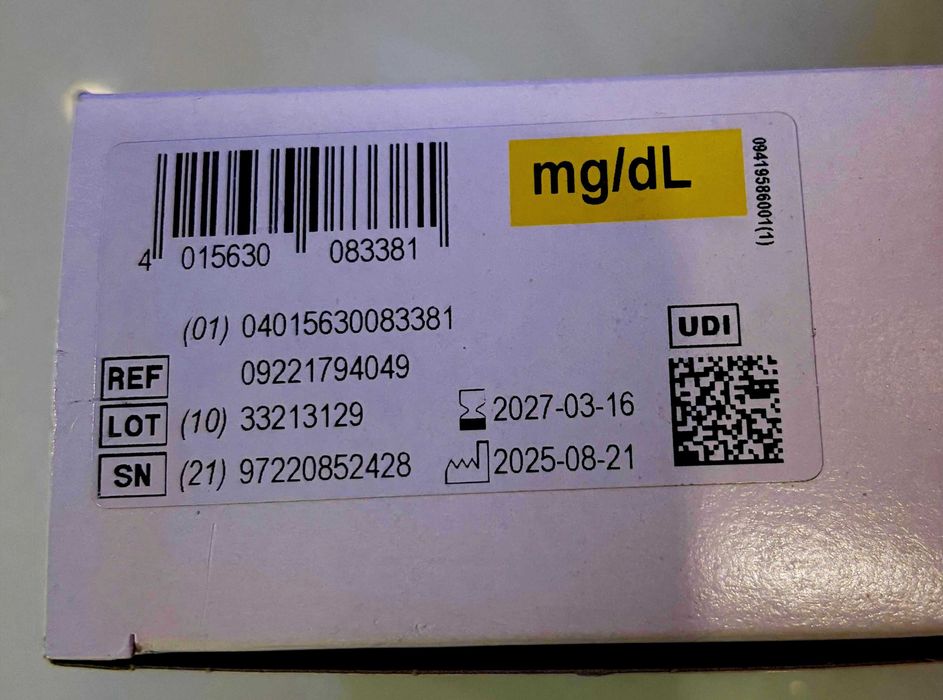 ACCU-CHEK Instant, Glukometr