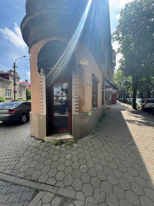 Продаж фасадноі комерціі бідя Ж/Д вокзалу