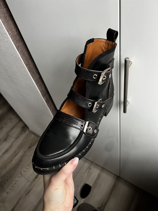 Ботільйони Massimo Dutti,шкіряні чоботи OMG