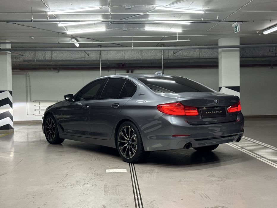 Продам   BMW g30 гибрид