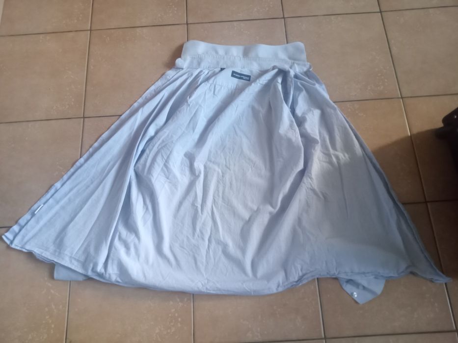 Продам 4 теніски і 3 рубашки в гарному стані