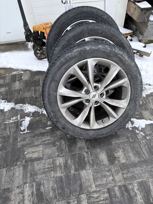 Alufelgi 19 z oponami wielozezonowymi