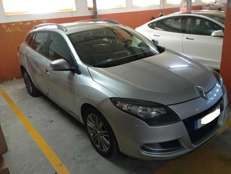 Renault Mégane 3 Sport Tourer 1.5 dCi GT Line — 2010 - Nacional — photo 2