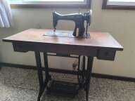 Vendo Maquina de costura Singer com móvel