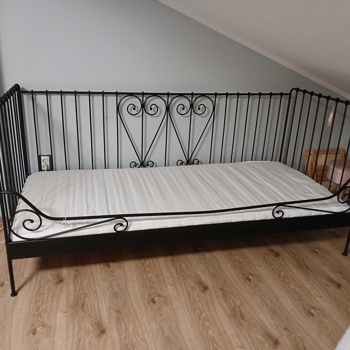 Łóżko pojedyńcze