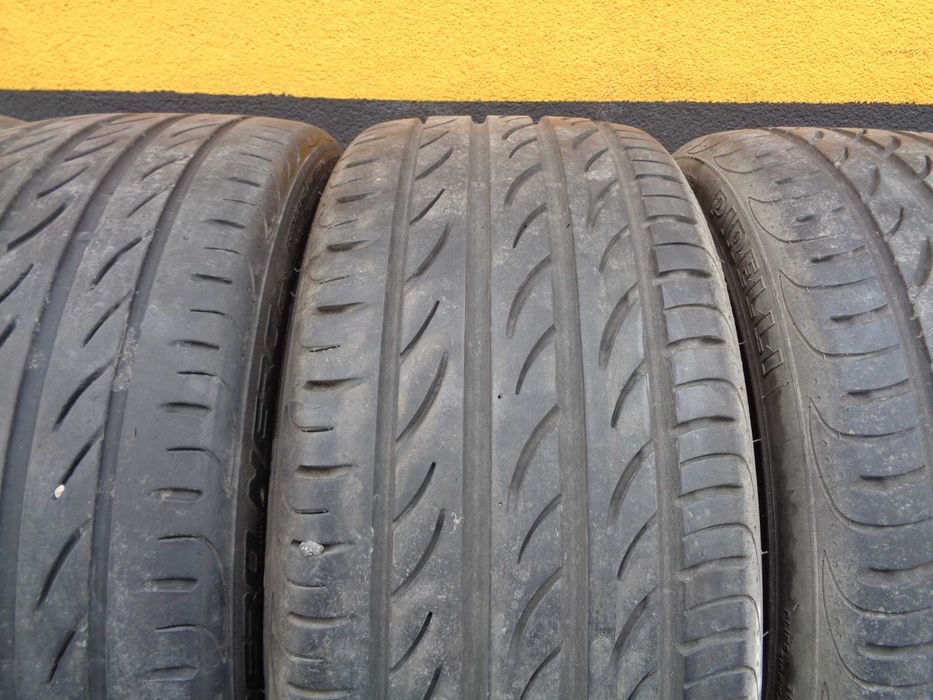 4x Opony 215/40/17 87W Pirelli PZERO NERO GT