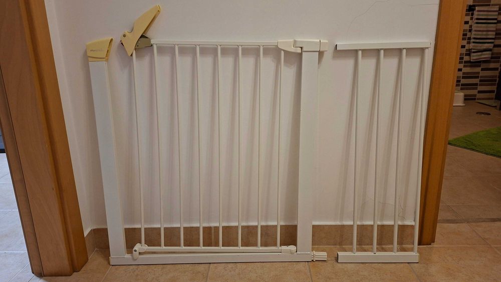 Grade de segurança / barreira de criança da Munchkin + extensor