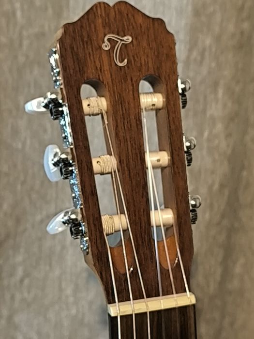 Takamine GC3CN Natural