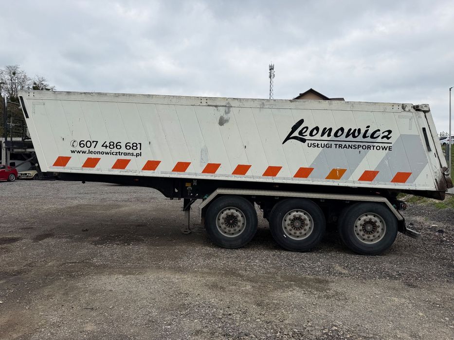 Kempf SKM35  Aluminiowe Felgi Waga 5100kg Opony 80%