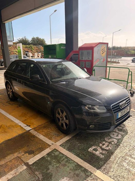 Audi A4 bem estimado
