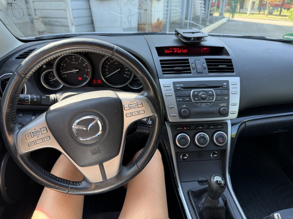 Mazda 6 2.0 бензин