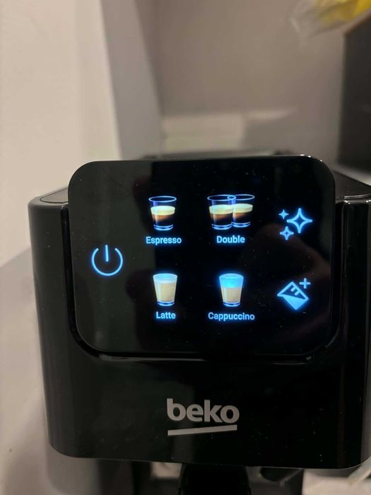 Ekspres kolbowy Beko CaffeExperto CEP5303B