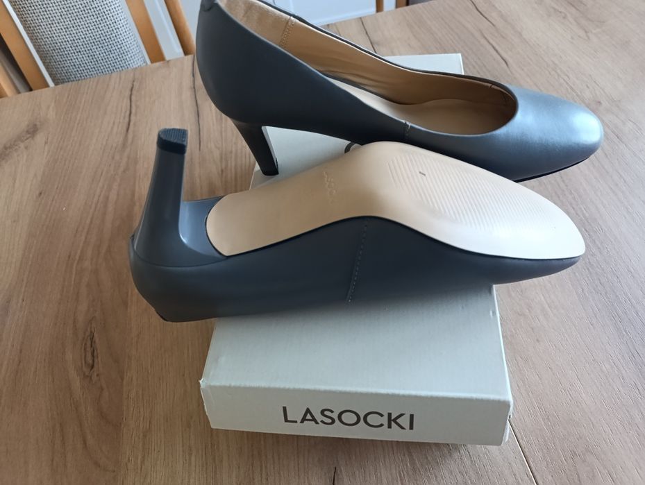 Czółenka damskie Lasocki 38.5