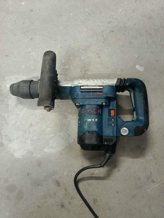Młot udarowy Bosch GSH 5 E