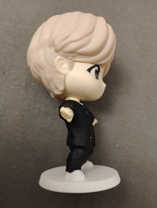 Figurka Jungkook Tiny Tan