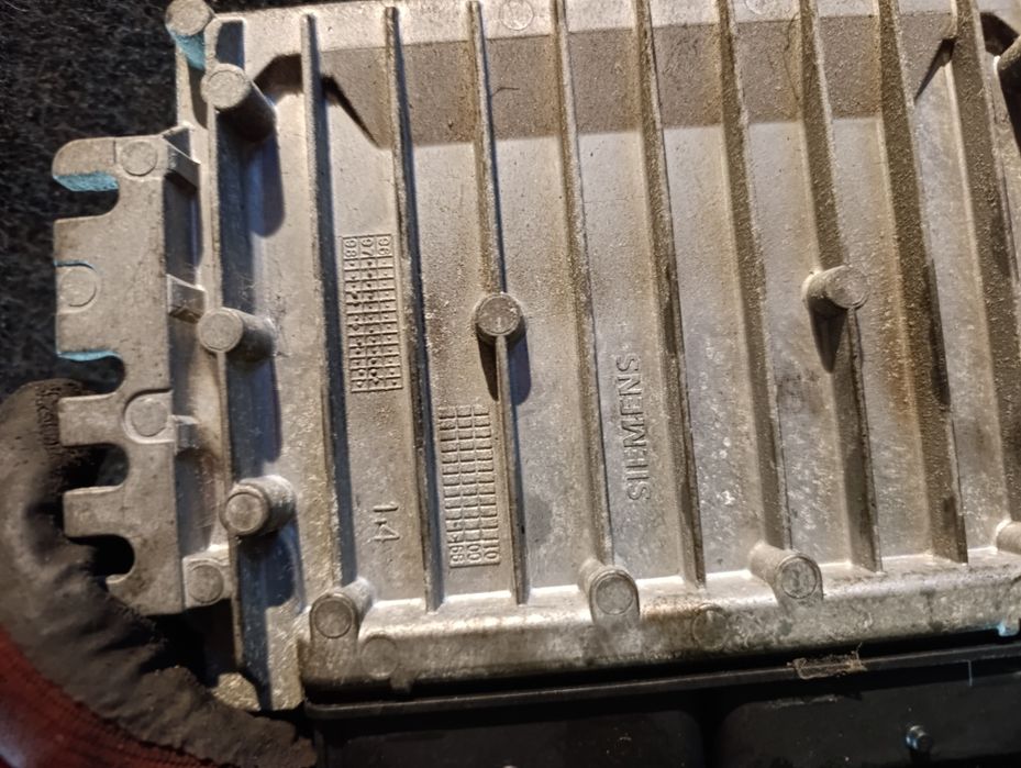 Sterownik silnika komputer renault Kangoo benzyna