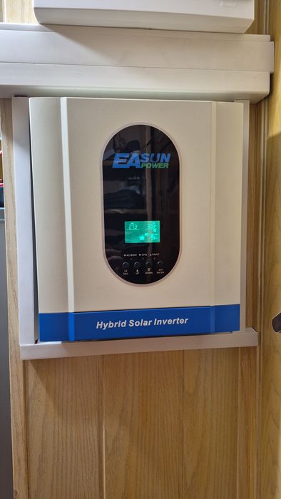 Инвертор easun 3kw