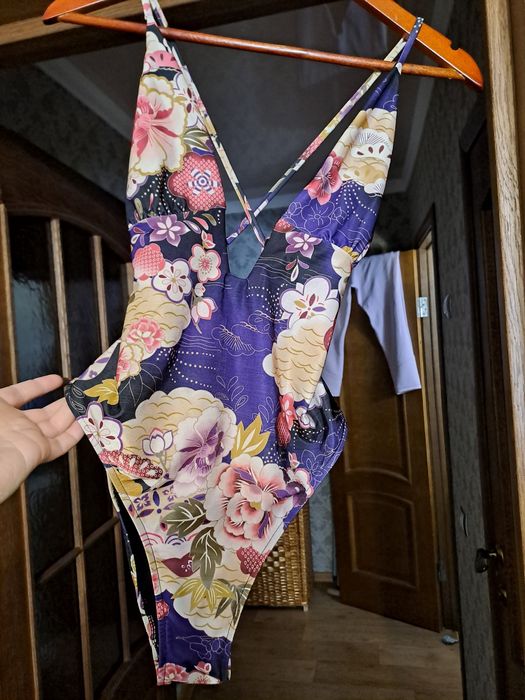 Купальник цiльний Zara