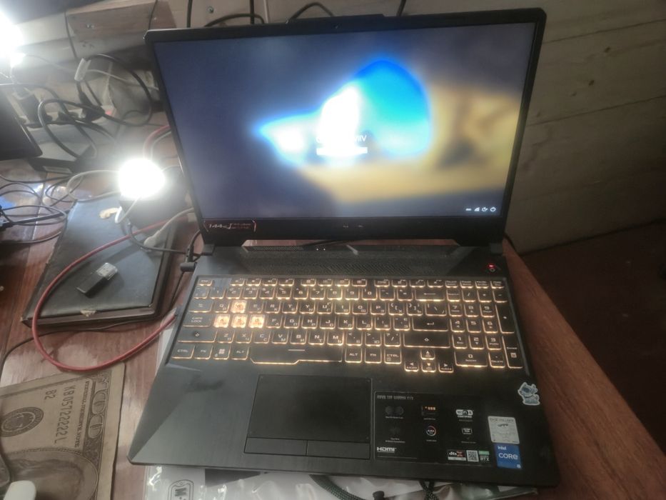 Ноутбук ASUS TUF GAMING F15 
GeForce RTX 3050 4 ГБ
16 ГБ RAM
SSD 512 ГБ
екран 144 Гц