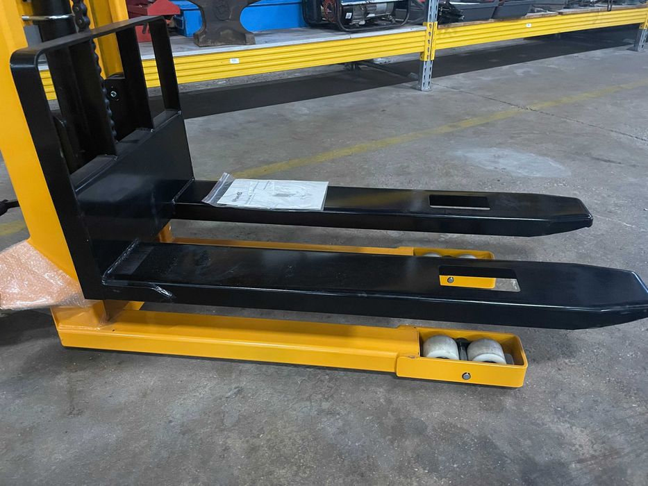 EMPILHADOR MANUAL PMS 1000