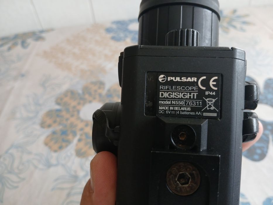 Mira visão  noturna Pulsar N550
