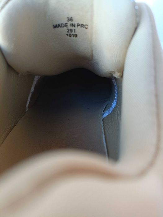 Sapatilha para senhora da Guess