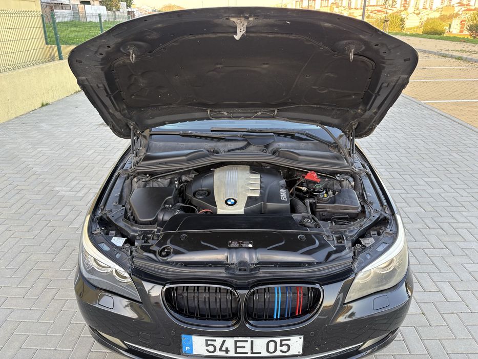 BMW-520D (E61). Carrinha Nacional