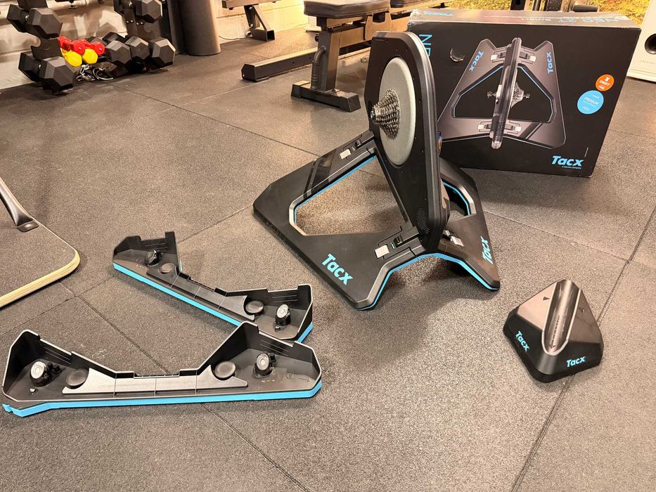 shiron】Tacx Neo 2T Motion Plates セット Garmin Tacx® NEO Motion