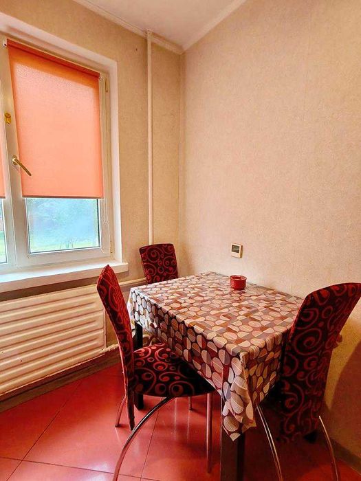 Продаж 3-х кімнатної квартири з меблями по вулиці Самоквасова 18 (мікрорайон Шерстянка)