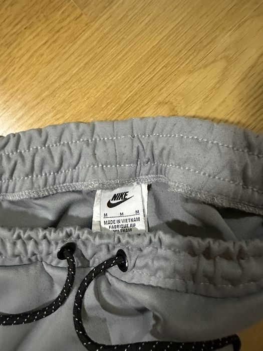 nike touch fleece штани