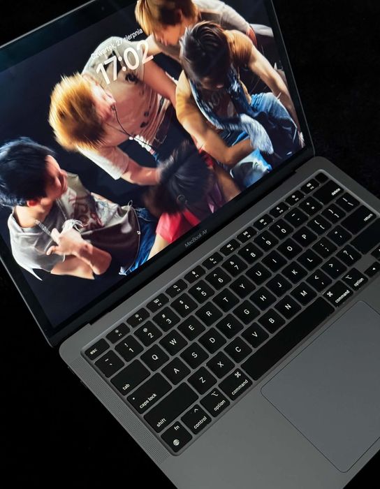 Apple. Macbook Air 13 m1