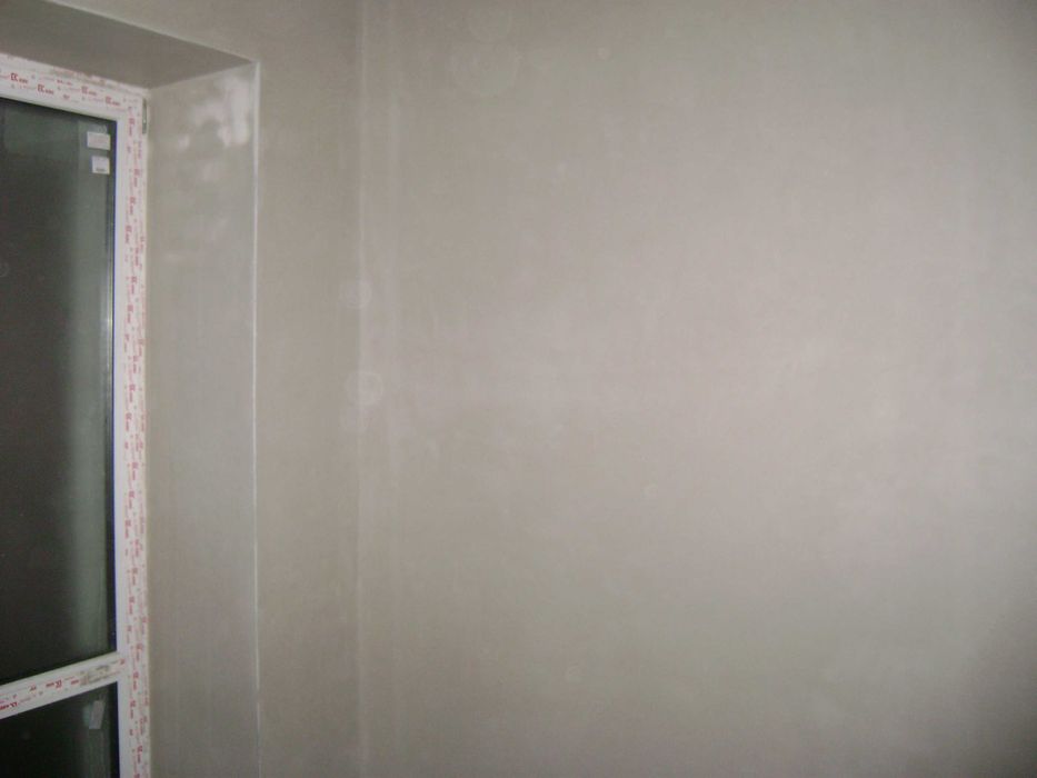 Машинна штукатурка стін