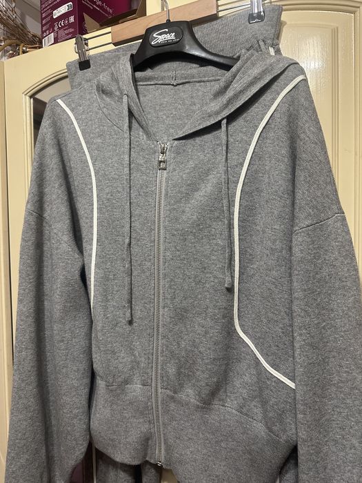 Кашеміровий костюм